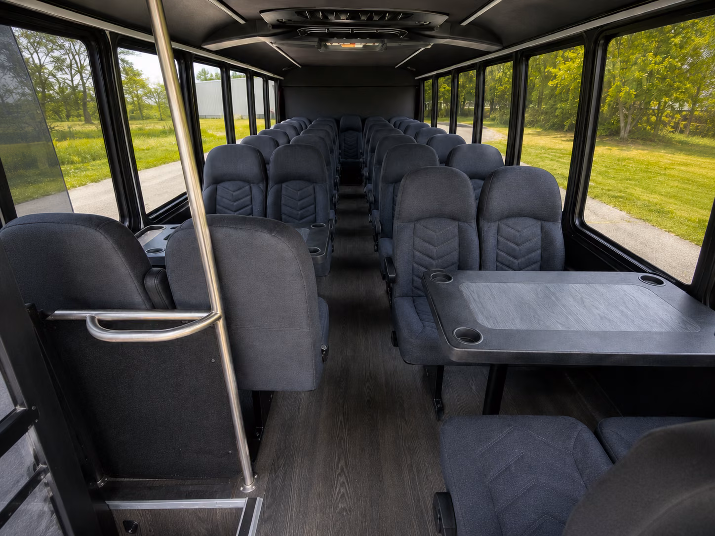 charter buses for group wine tours along the georgia wine highway
