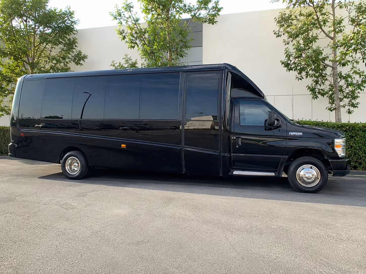employee shuttle buses for macon s industrial and business corridors