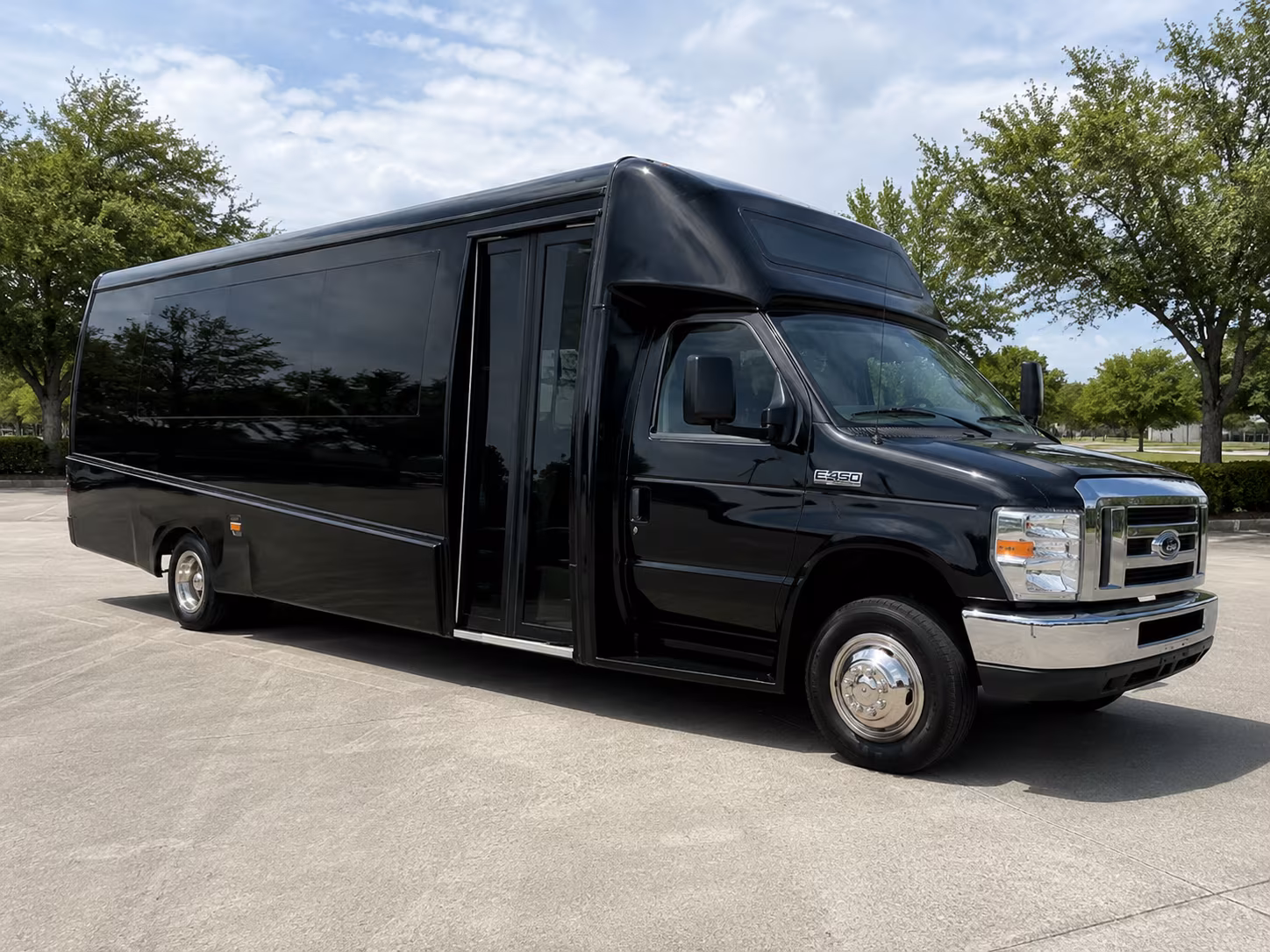 fan buses to nascar races and motorsports events near macon