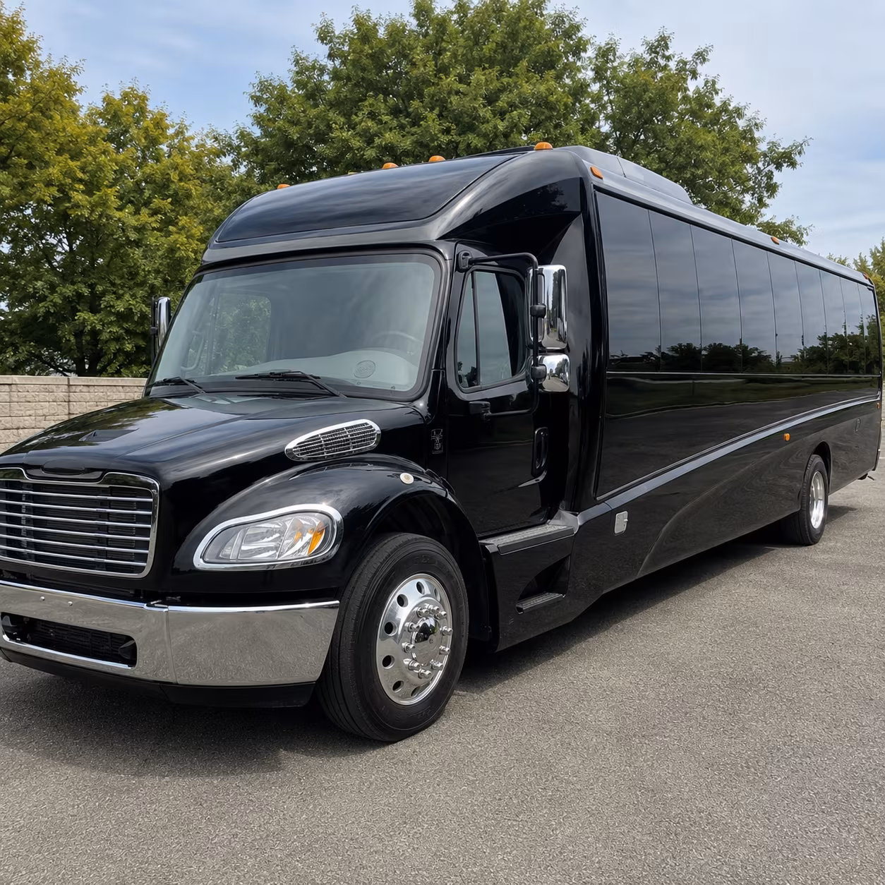 macon 18 passenger minibus