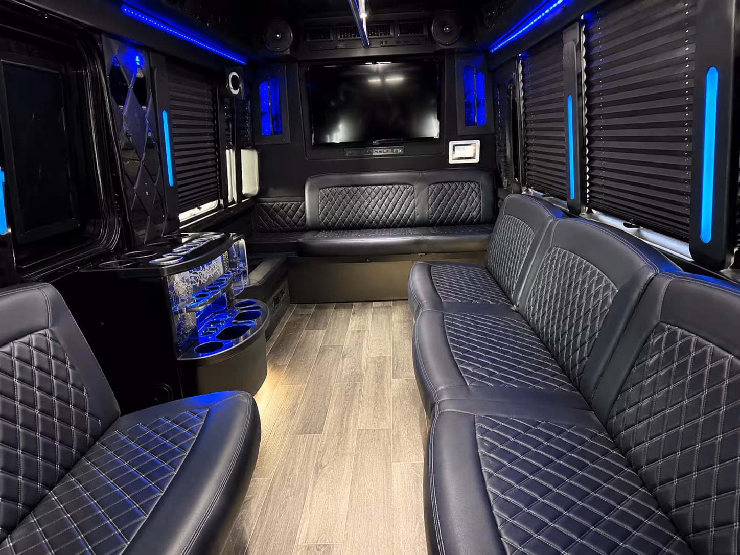 quincea n era sweet 16 party bus rental